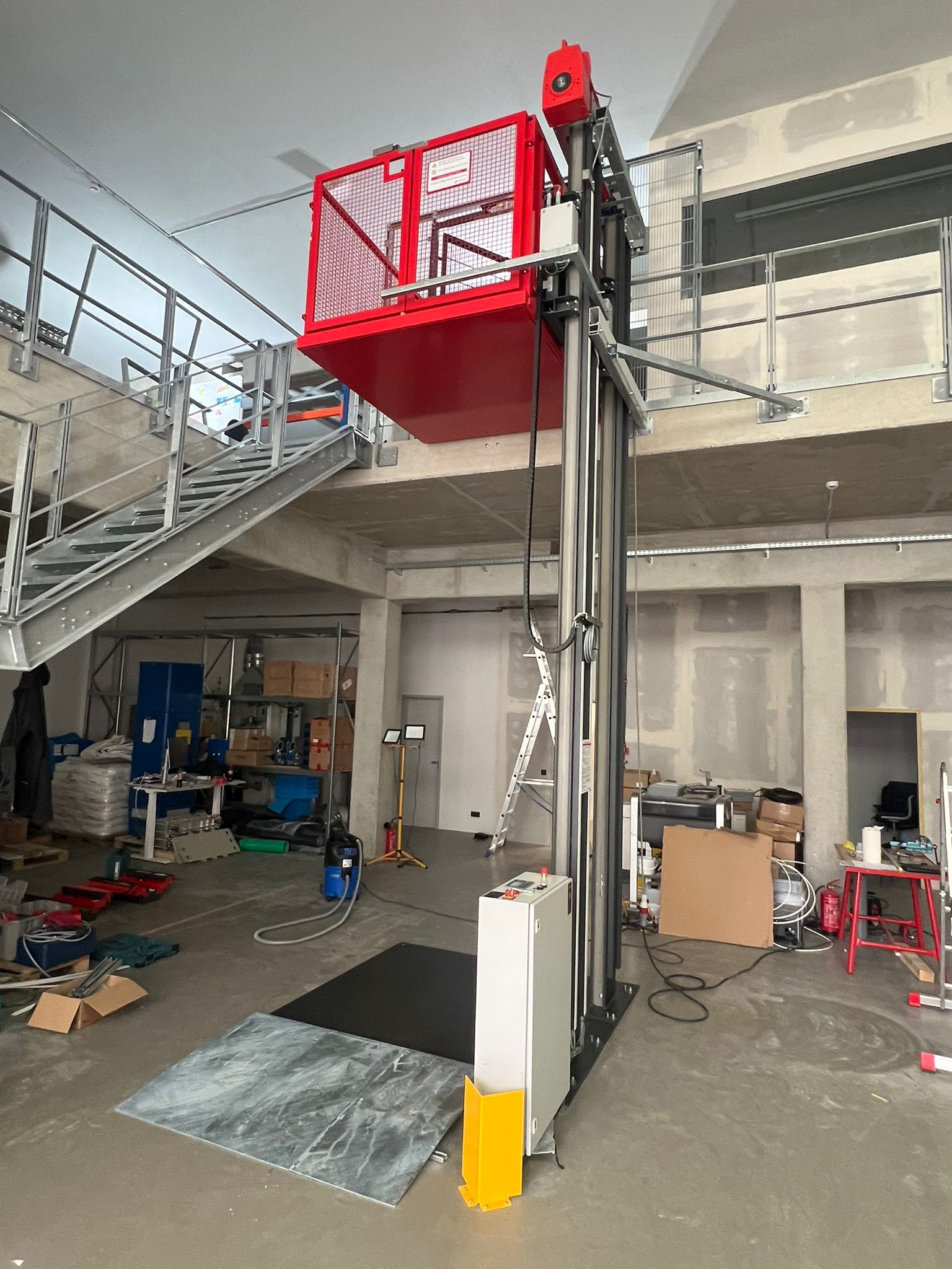 Güterlift twin s Totmann Variante